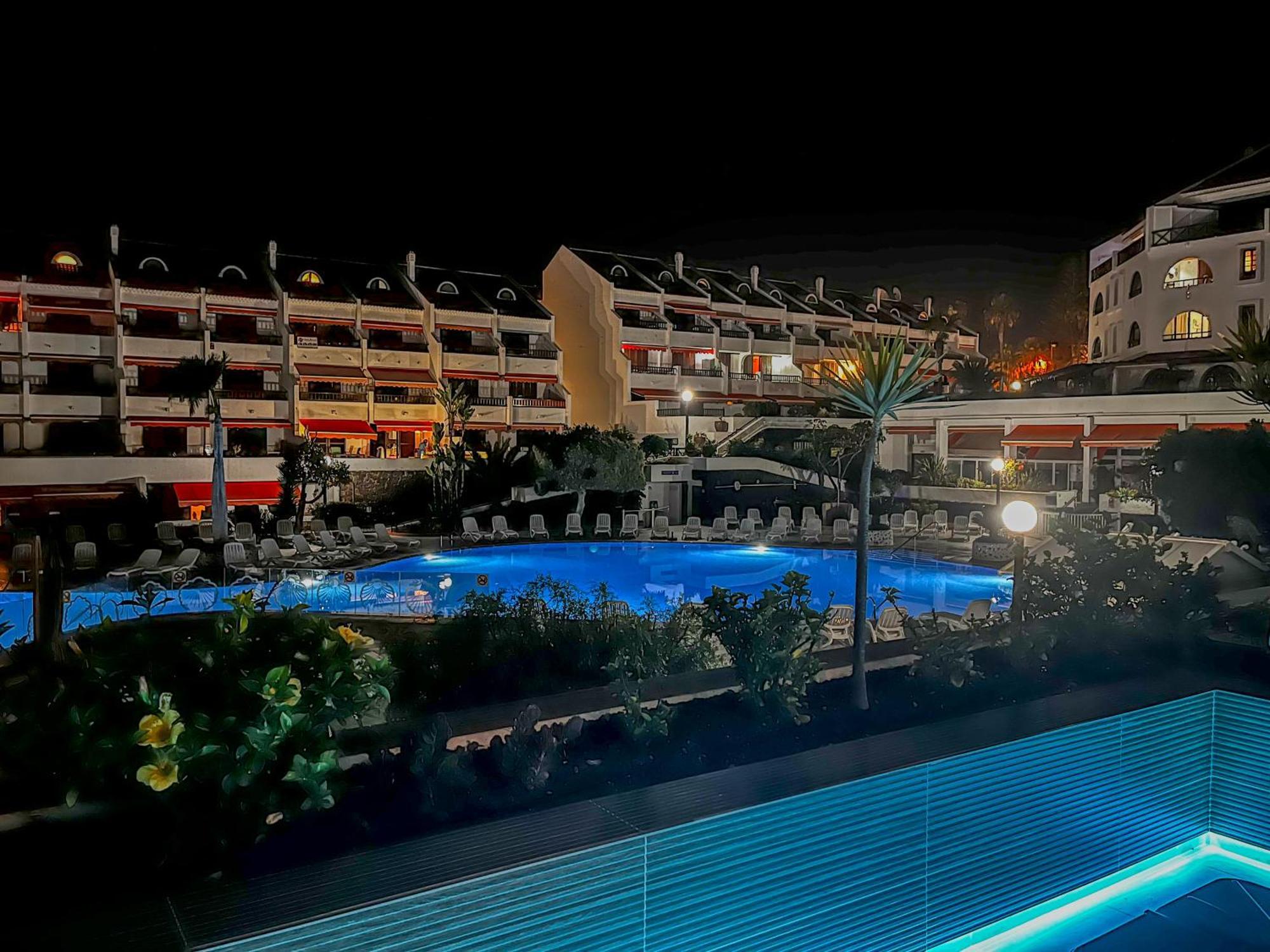 Parque Santiago I Stunning Brand New Apt 2 Bedroom Playa De Las Americas Luaran gambar